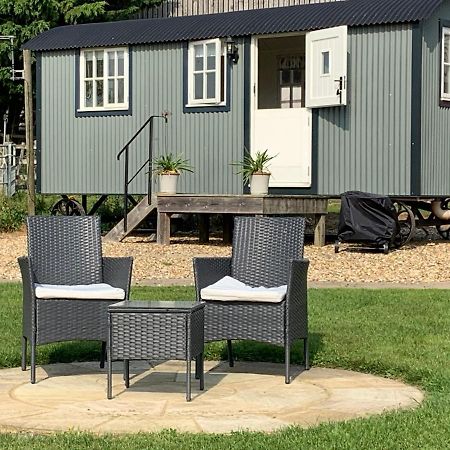 Villa Weatherhead Farm Shepherds Hut Buckingham Exterior foto