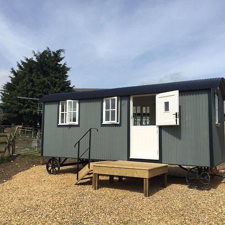 Villa Weatherhead Farm Shepherds Hut Buckingham Exterior foto
