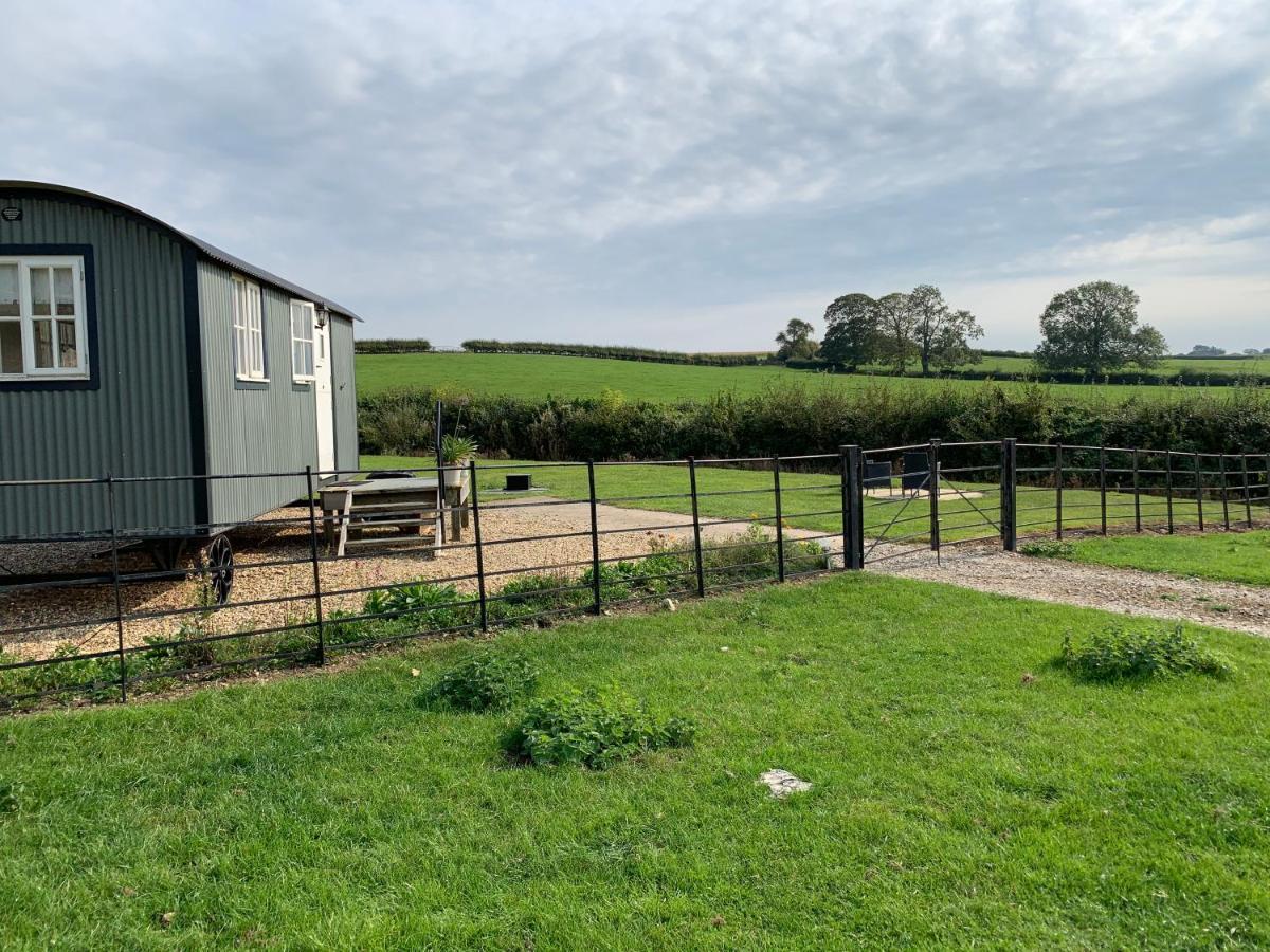 Villa Weatherhead Farm Shepherds Hut Buckingham Exterior foto